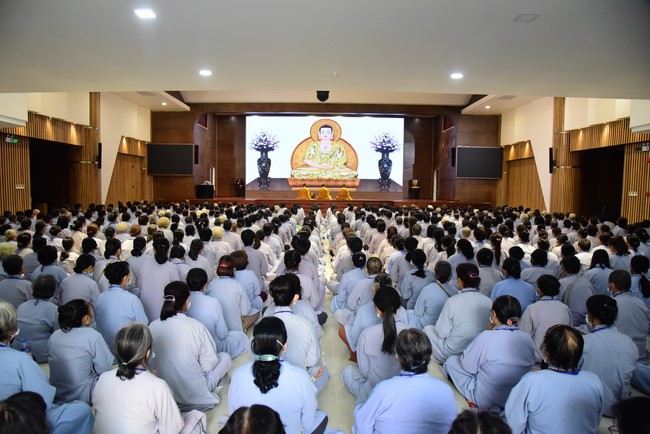Dharma Talk “Peaceful place to stop ” – The 96th Seven-Day Retreat